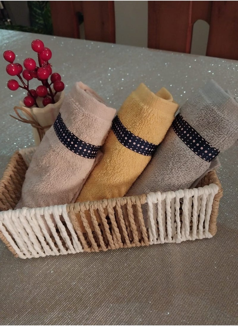 Generic Cotton hand towels, 3 pieces, various colors  - Image 1