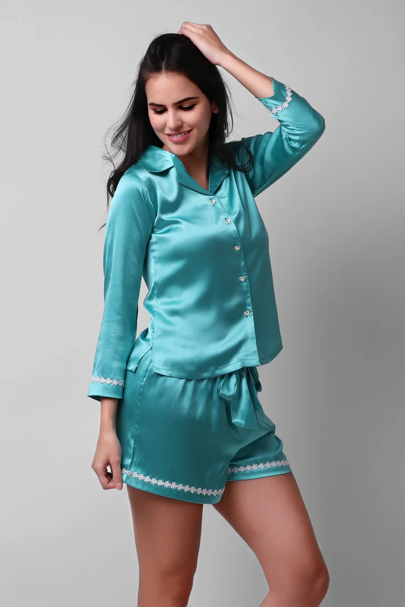 افتر دارك طقم شورت دانتيل دوار الشمس من كيڤا