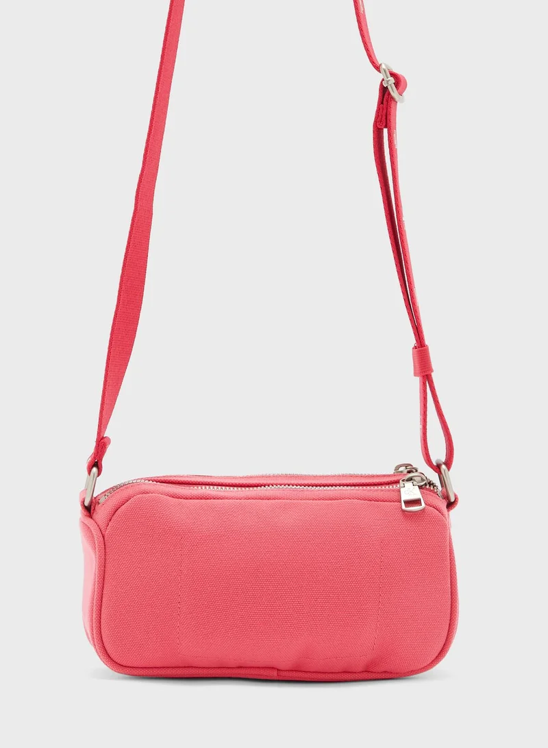 Calvin Klein Jeans Ultralight Crossbody Bag
