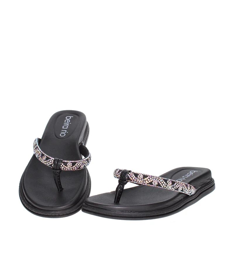 Beira Rio Black Flat Sandals for Women – Stylish Ladies Flat Sandals & Comfortable Flat Slippers for Women | Best Price UAE
