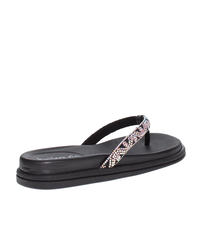 Beira Rio Black Flat Sandals for Women – Stylish Ladies Flat Sandals & Comfortable Flat Slippers for Women | Best Price UAE