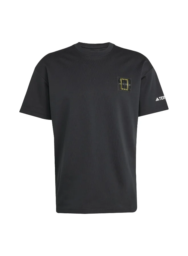 adidas U Natgeo Gf Tee Black Hiking T-Shirts For Unisex XS