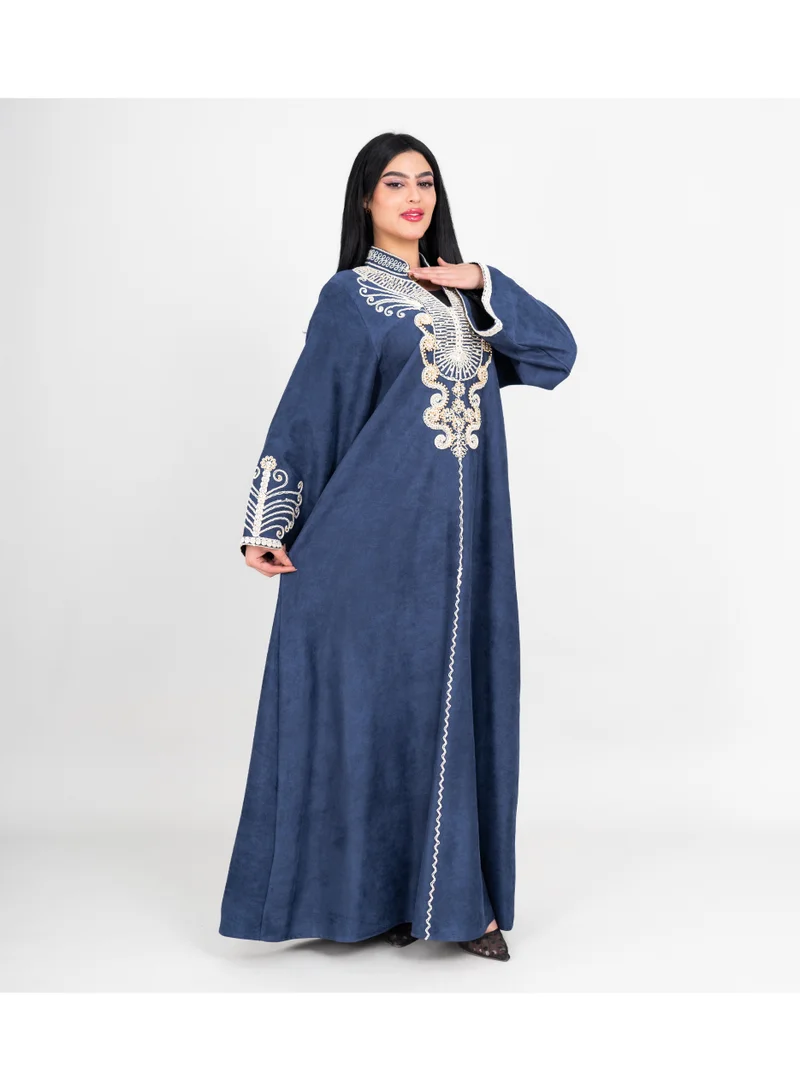 اكسا جلابية شتوية آسيوية بياقة مطرزة من الأمام زرقاء