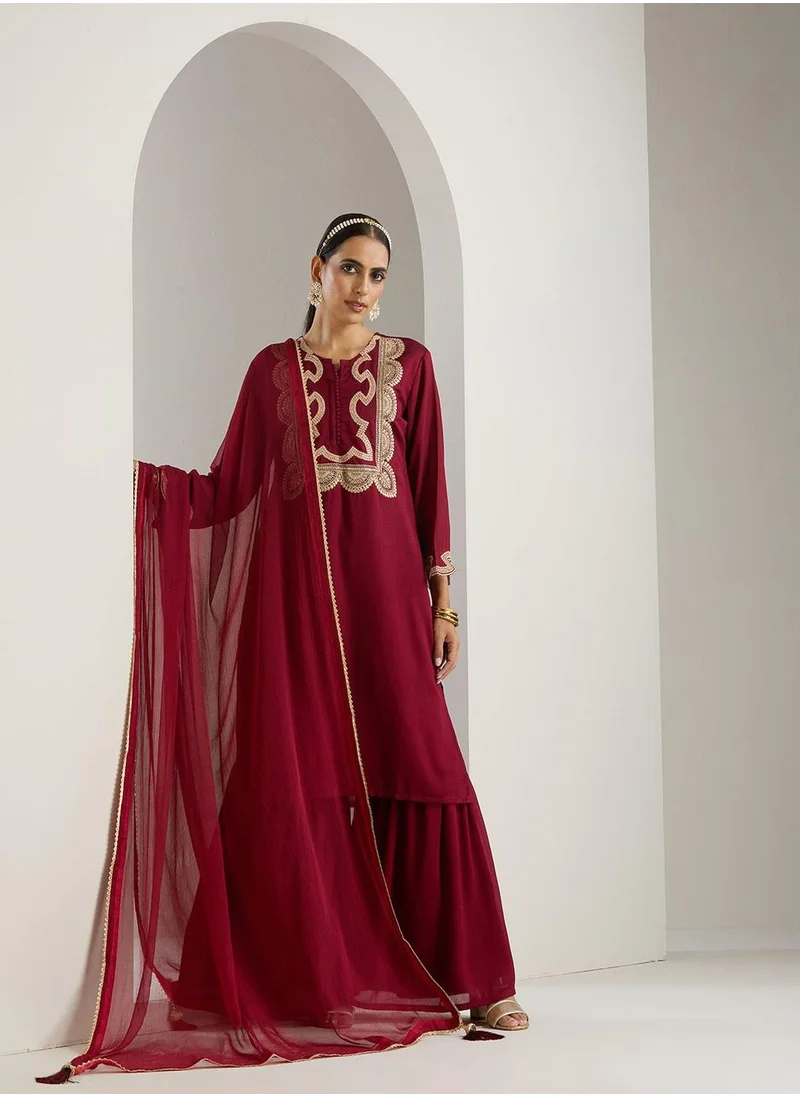 آي شين Women's Maroon Polyester Blend Printed Tunic Full Length Palazzo Straight Fit Kurta Set