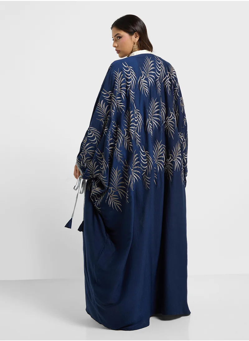 هيا كلوزيت Embroidered Cape Sleeve Abaya