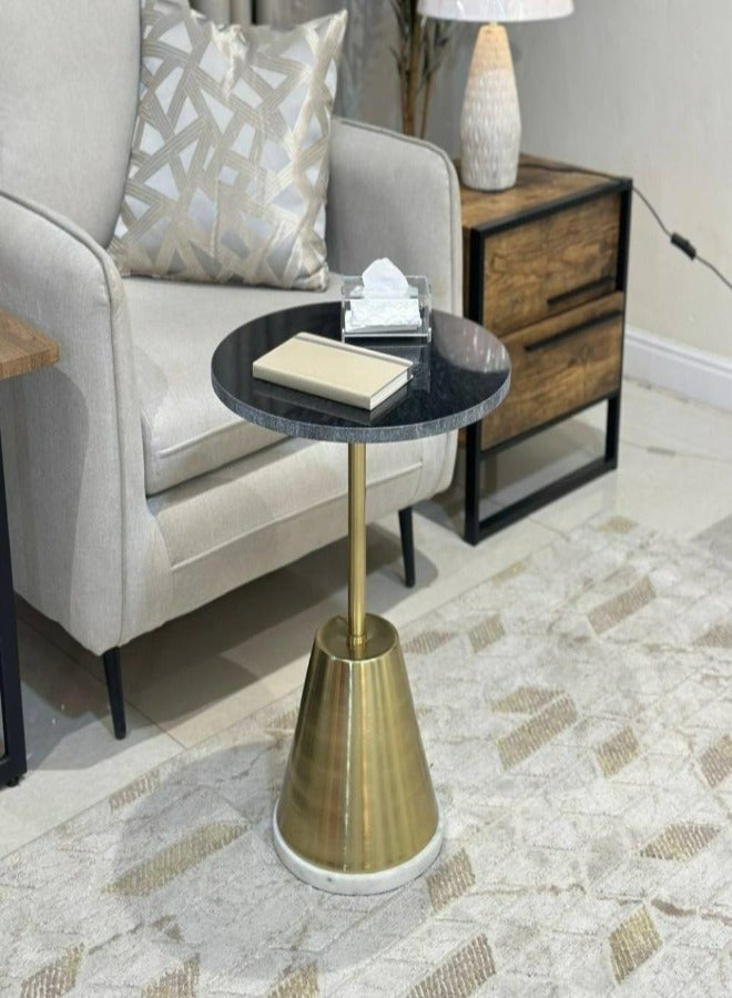 hodge Side table