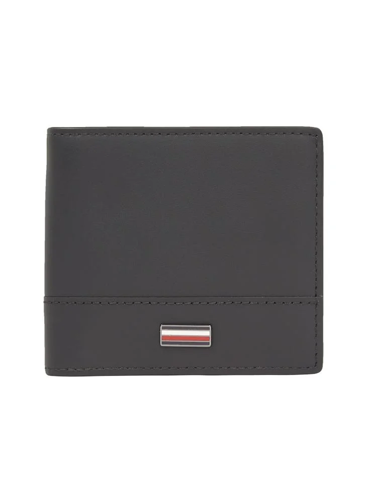 TOMMY HILFIGER Logo Corp Plaque Bifold Wallet