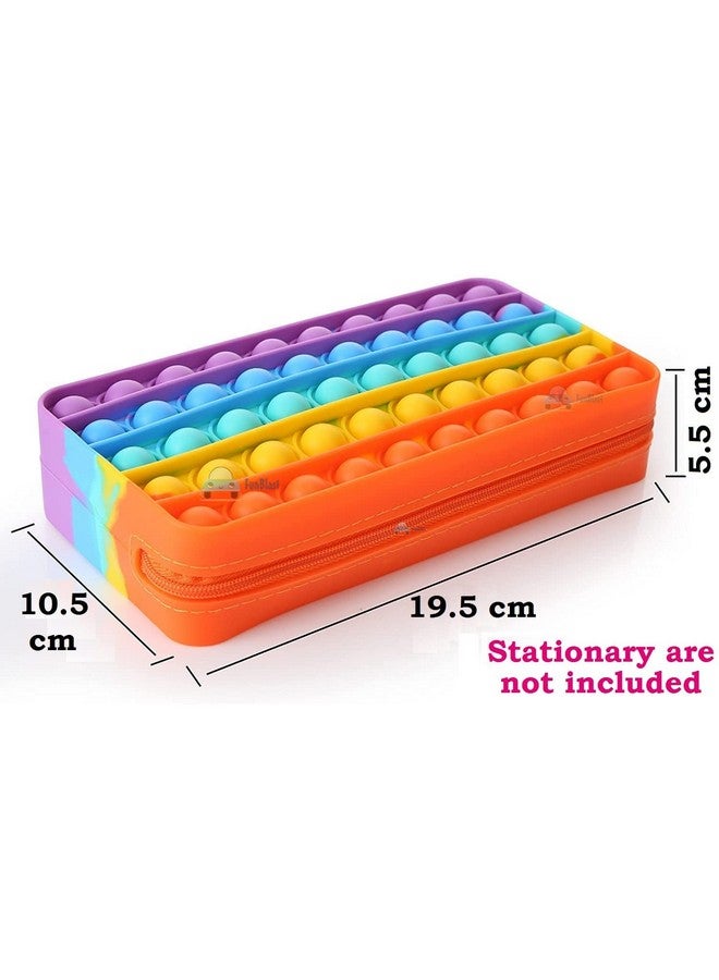 فنبلاست مجموعة FunBlast من حقيبة كتف Pop it مع سلسلة مفاتيح وحقيبة كتف وحقيبة صغيرة للأطفال - حقيبة عملات Pop it ومجموعة منظم أدوات مكتبية / هدايا عيد ميلاد للبنات والأطفال (عبوة من 3 قطع؛ لون عشوائي) - Image 3