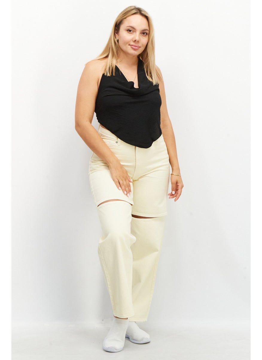 I SAW IT FIRST - Women Halter Neckline Sleeveless Plain Crop Top, Black - Image 1
