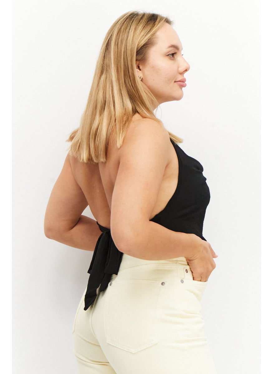 I SAW IT FIRST - Women Halter Neckline Sleeveless Plain Crop Top, Black - Image 1