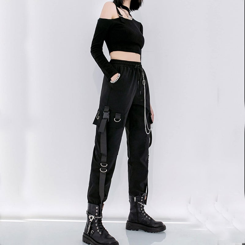 MEINVQIAOTI Black Cargo Pants for Women Techwear Women Loose Street Rock Style Casual Black Pants with Chain Goth Pants (Black,S) - Image 4
