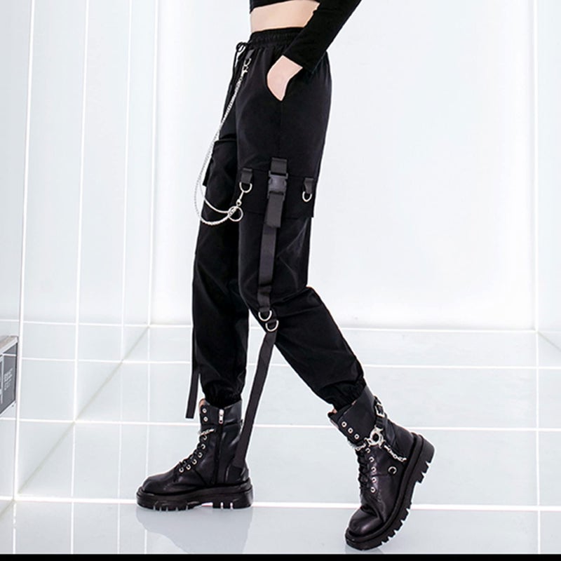 MEINVQIAOTI Black Cargo Pants for Women Techwear Women Loose Street Rock Style Casual Black Pants with Chain Goth Pants (Black,S) - Image 3