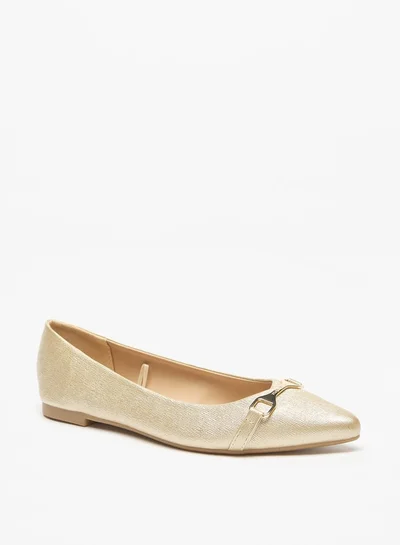 فلورا بيلا من شو إكسبرس Women's Textured Metal Accent Slip-On Ballerina Shoes