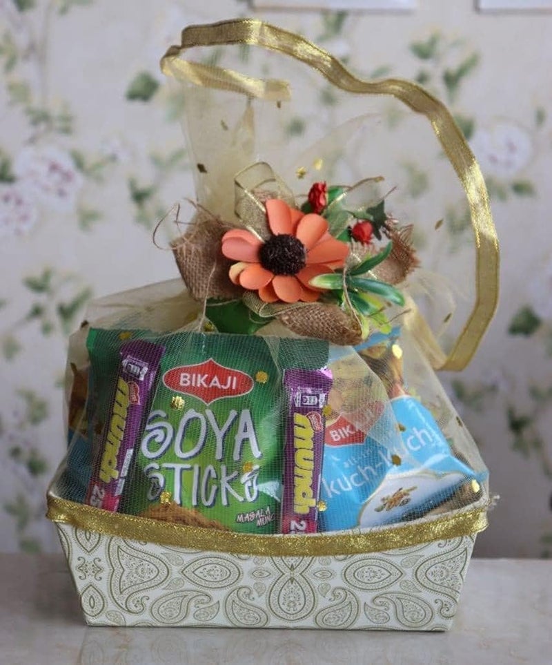 SCISSORS CRAFT Beautiful Printed Hardboard Gift Hamper with Golden Net Cover Set of 10 Wedding Festival Gift Packaging Box - Image 3