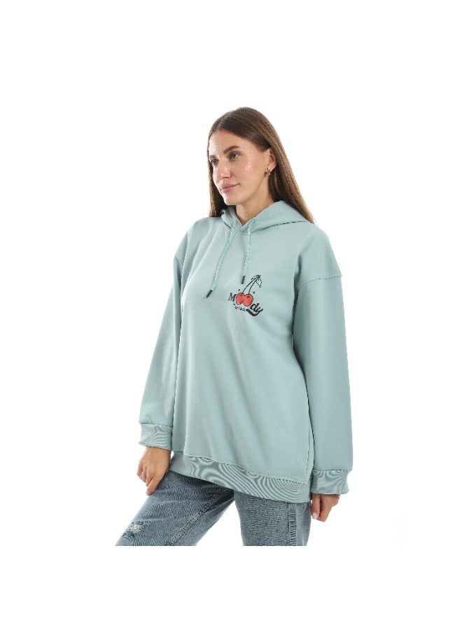 Caesar Women's oversized hoodie with printed crisscross back - Image 3