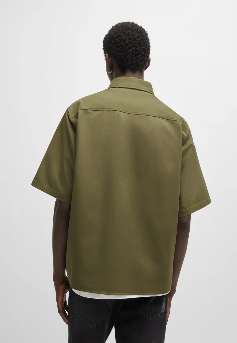 HUGO Oversized-fit shirt in cotton twill with logo patch