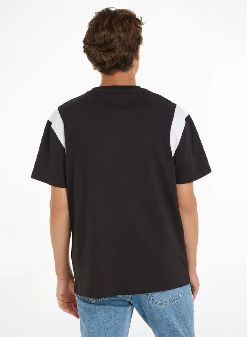 TOMMY JEANS Black Vastity Regulat Fit T-Shirt for Men | Best Price UAE