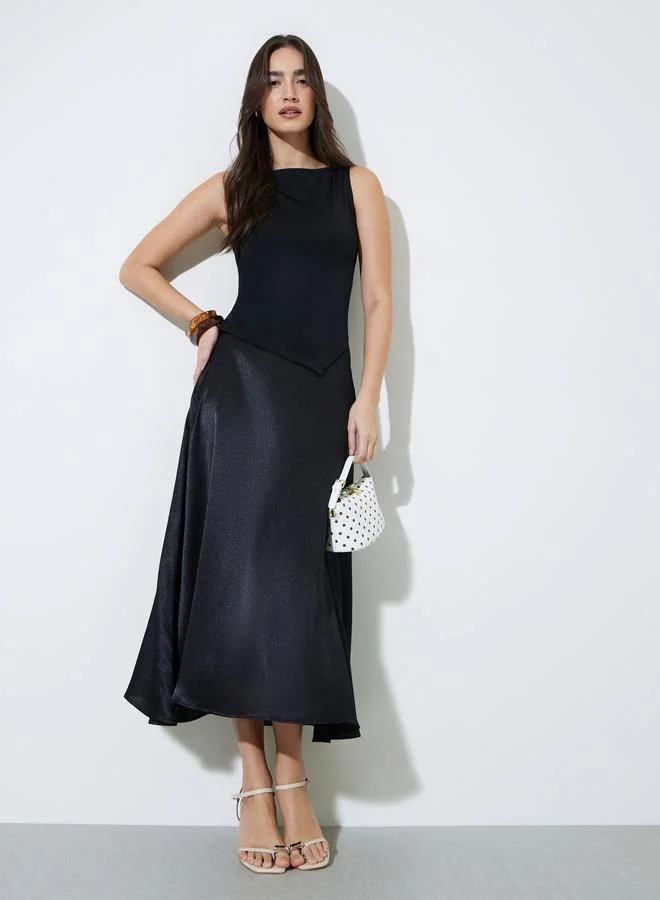 ستايلي Black Sleeveless Asymmetric Hem Fitted Knit Top