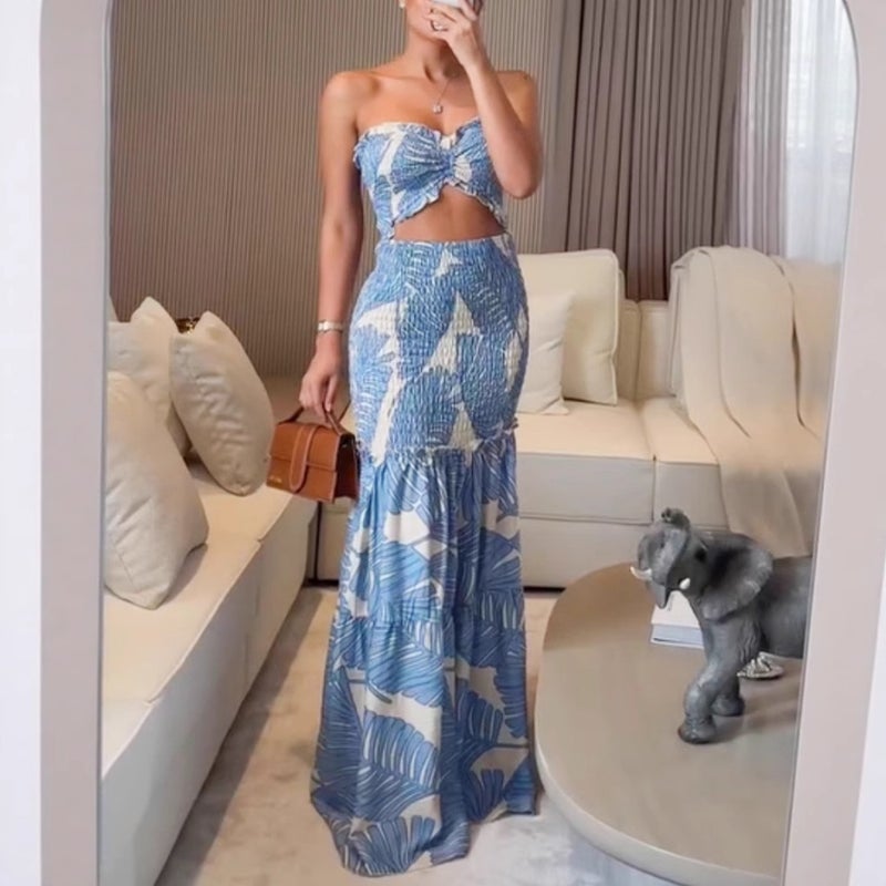 2026 Spring/Summer Halter Neck Printed Pleated Bodycon Dress - Image 1