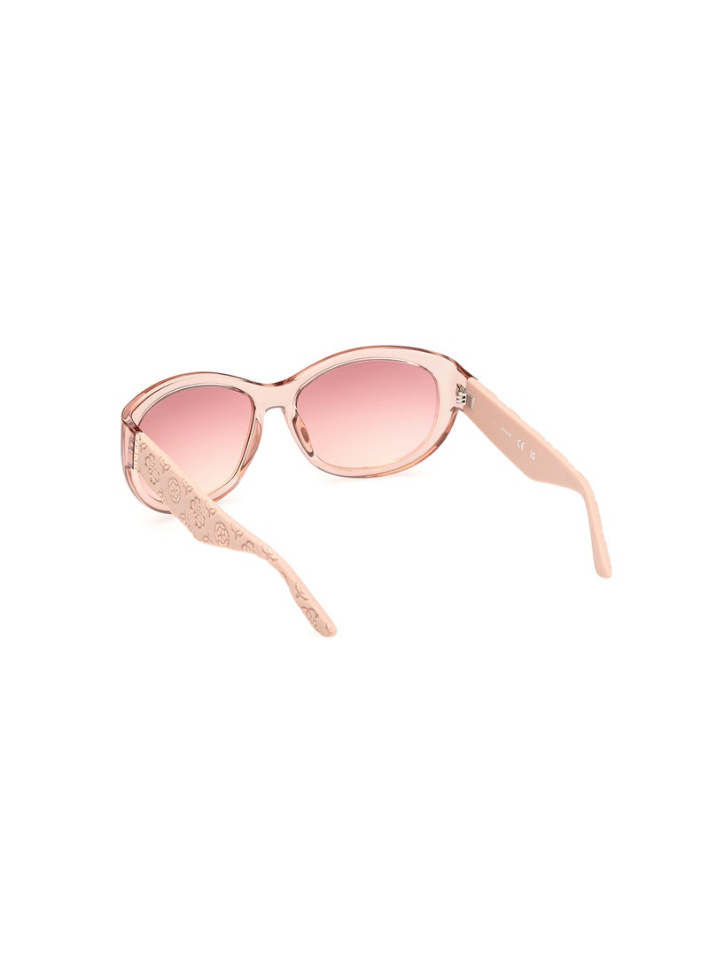 GUESS نظارة شمسية نسائية بيضاوية الشكل مع حماية من الأشعة فوق البنفسجية - GU0013157U60 - مقاس العدسة: 60 مم - بيج لامع - Image 3