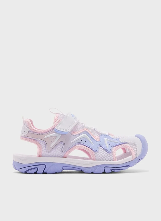 انتا شباشب أطفال للشاطئ