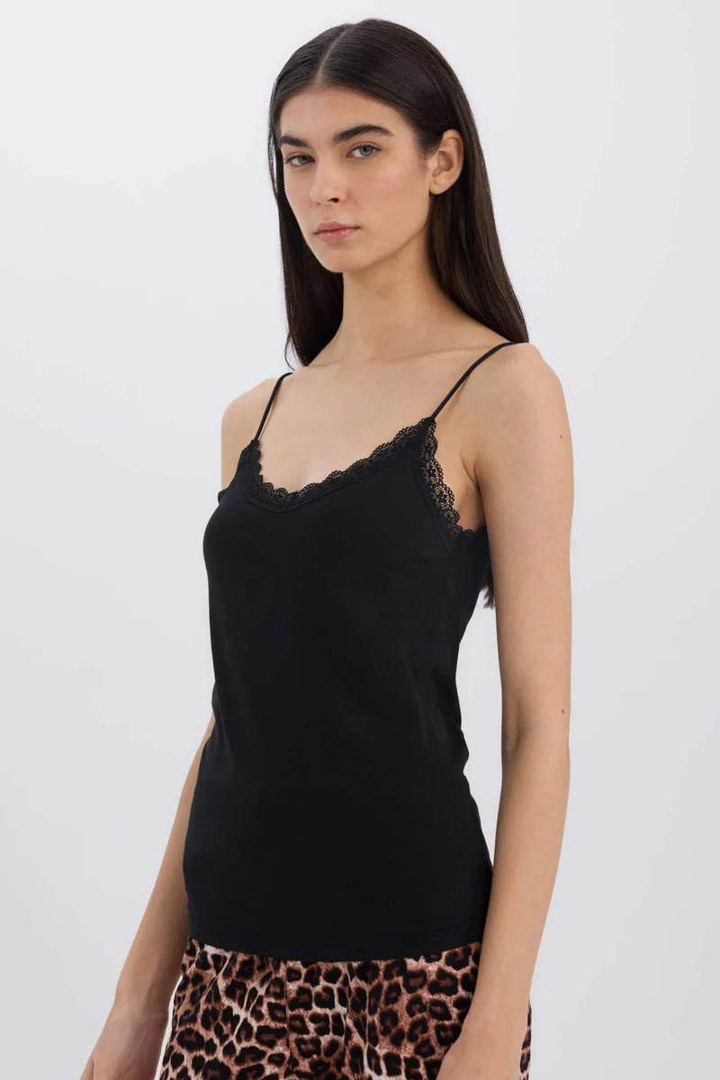 ديفاكتو Fall in Love Regular Fit Cotton Undershirt