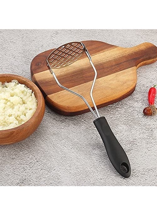 Tamu Luxury Stainless Steel Potato Fruit Masher with Colored Handle  - Image 3