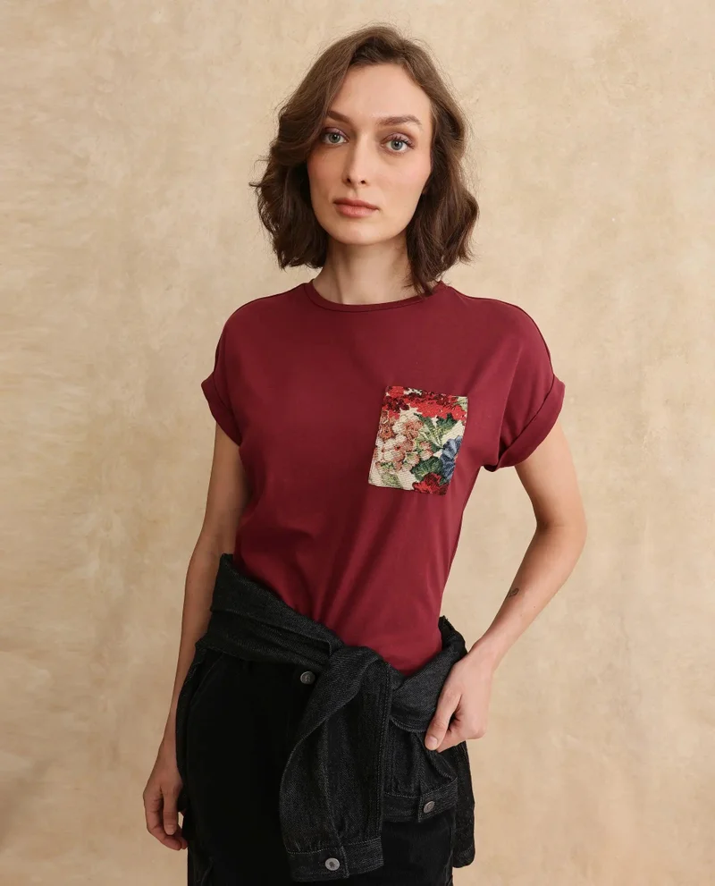 Rareism Women's Jacquard Pocket T-Shirt