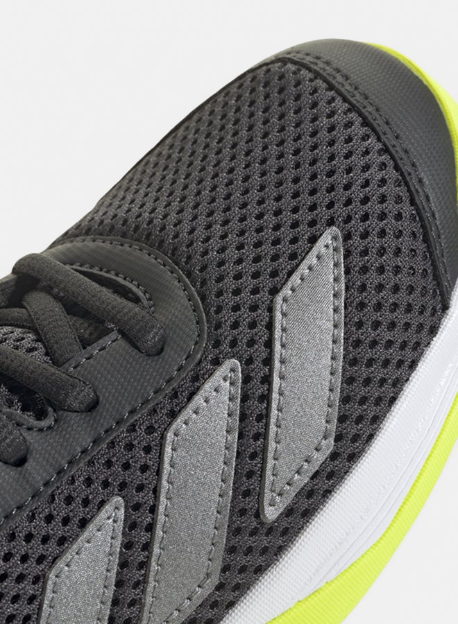 Adidas Courtflash Tennis Shoes Kids - Image 4