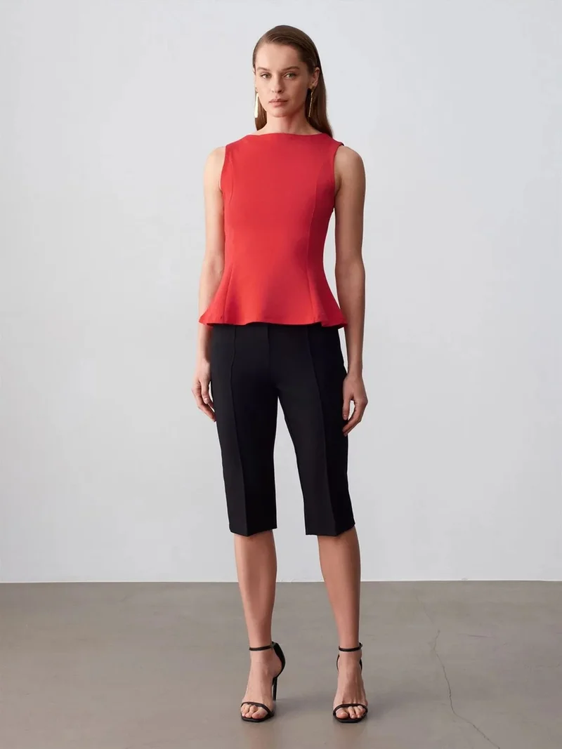 ديلفين DILVIN Fitted Sleeveless Peplum Blouse