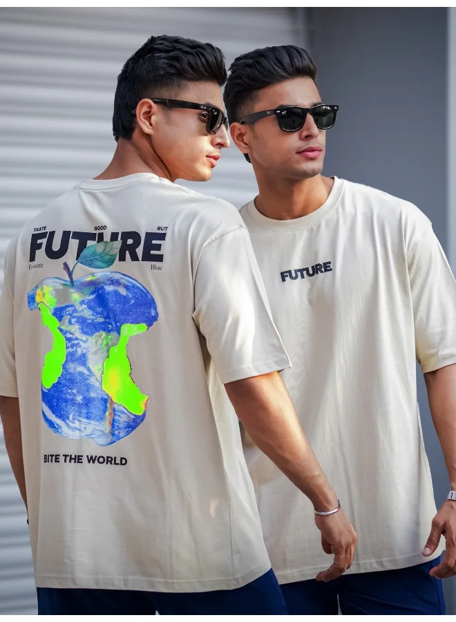 مانياك تيشيرت مانياك رجالي قطن بطبعة مستقبلية بياقة دائرية وأكمام نصفية باللون البسكويت والأسود