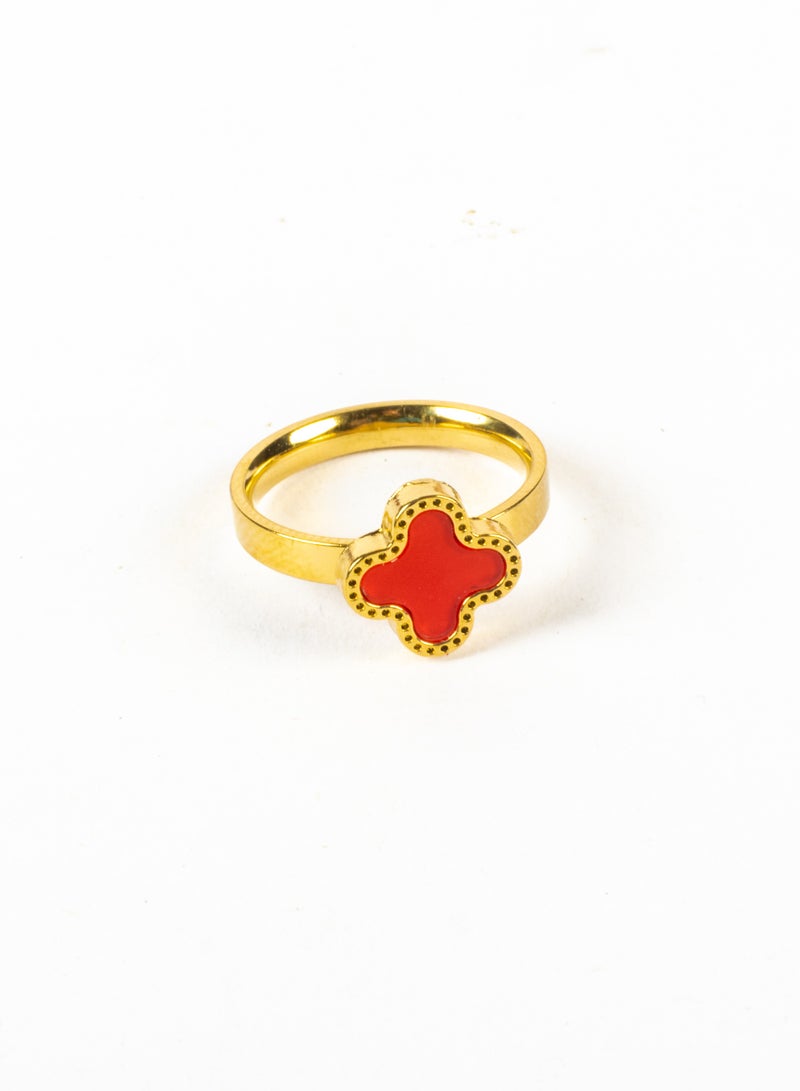 The Black Pearl Accessories Stainless Steel Red Clover Leaf Ring Size 7/17  - Image 1