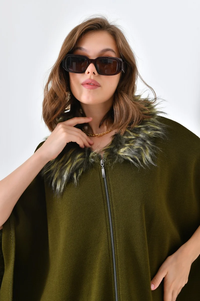 جارمي Ftz Women Women's Sewing Fur Detail Poncho Khaki