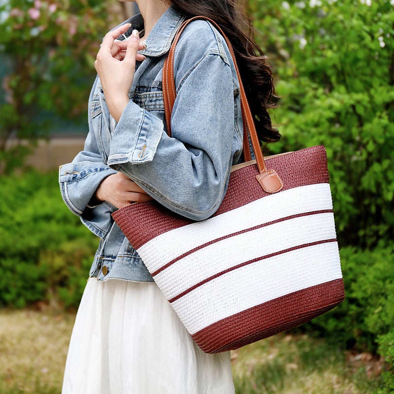 New Straw Versatile Large-Capacity Bag Women'S Shoulder Bag High-End Commuter Bag Tote Bag Vacation Outing Striped Trend - Image 4
