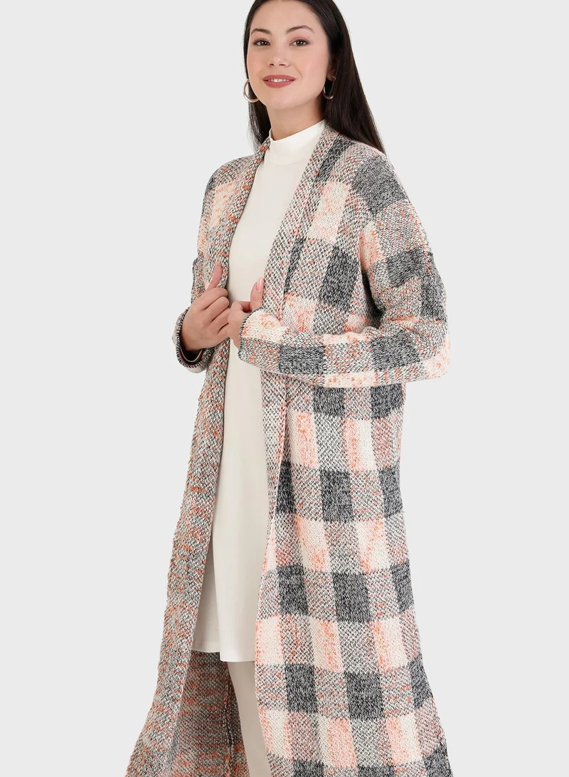 Tavin by Modanisa Checked Longline Cardigan