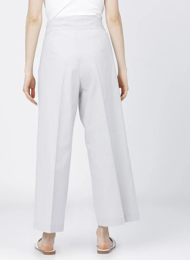 Tokyo Talkies Tokyo Talkies Solid High Rise Flared Trousers