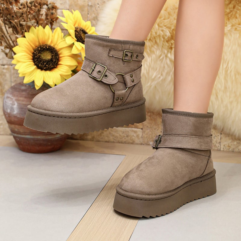 Women's Warm Platform Snow Boots with Faux Fur Lining - Slip-on Short Shaft Boots - Image 5