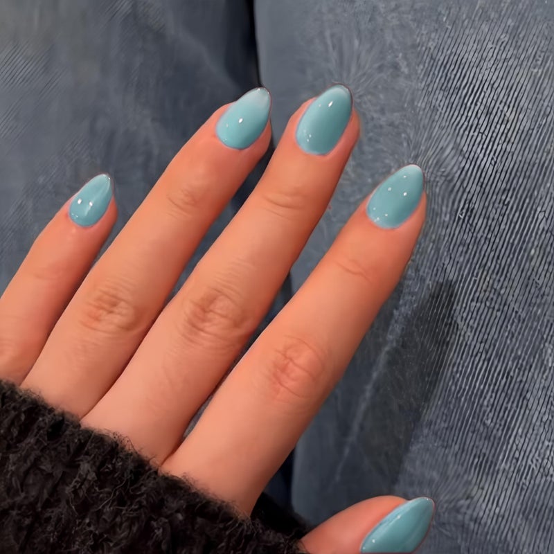KQueenest Cat Eye Press on Nails Short Oval, 30 Pcs Pastel Baby Blue Fake Nails Extra Short Round, Glitter Glass Glue on Nails Almond, Reusable Shiny Chrome False Nails for Women Small Size - Image 2