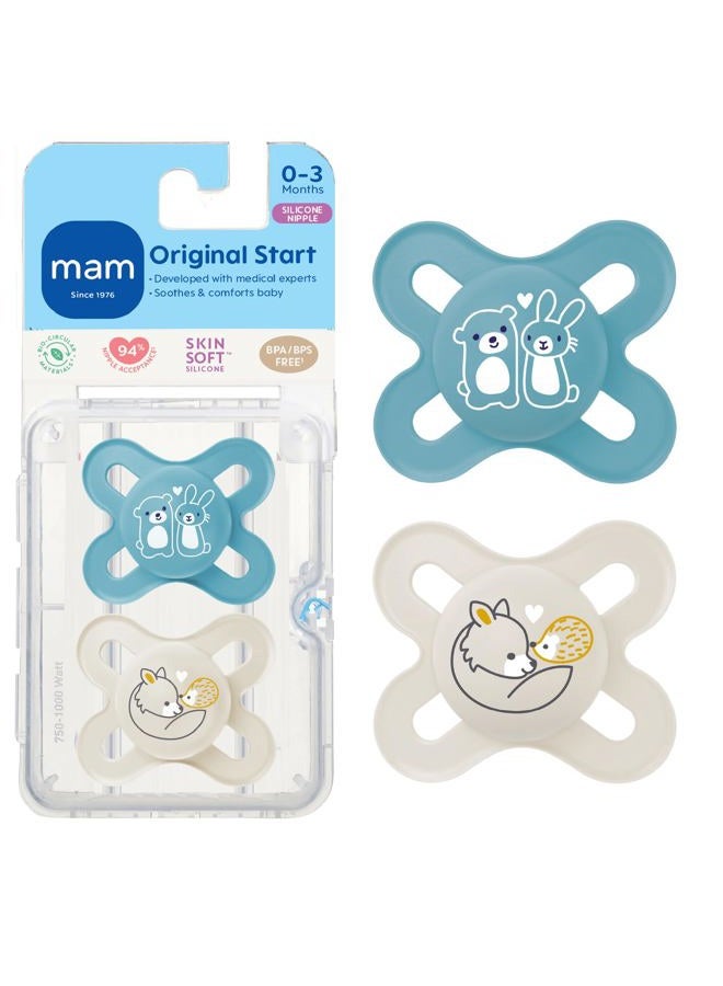 MAM لهايات مات الأصلية للأطفال، مناسبة من 0-3 أشهر، سيليكون خالي من BPA، سهلة التنظيف، الأفضل للمواليد الجدد، تم تطويرها مع خبراء طبيين، عبوة تحتوي على 2 لهاية مع علبة تعقيم - Image 1