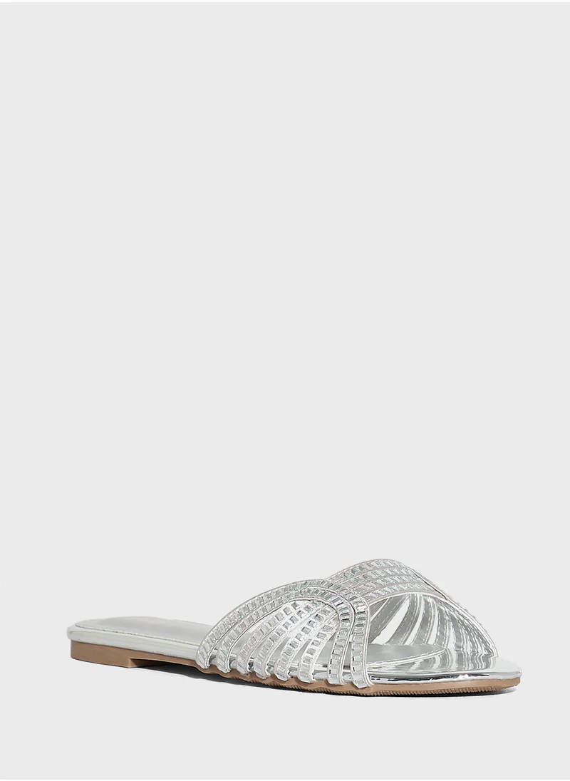 ايلا ليمتد اديشن Embellished Flat Sandal