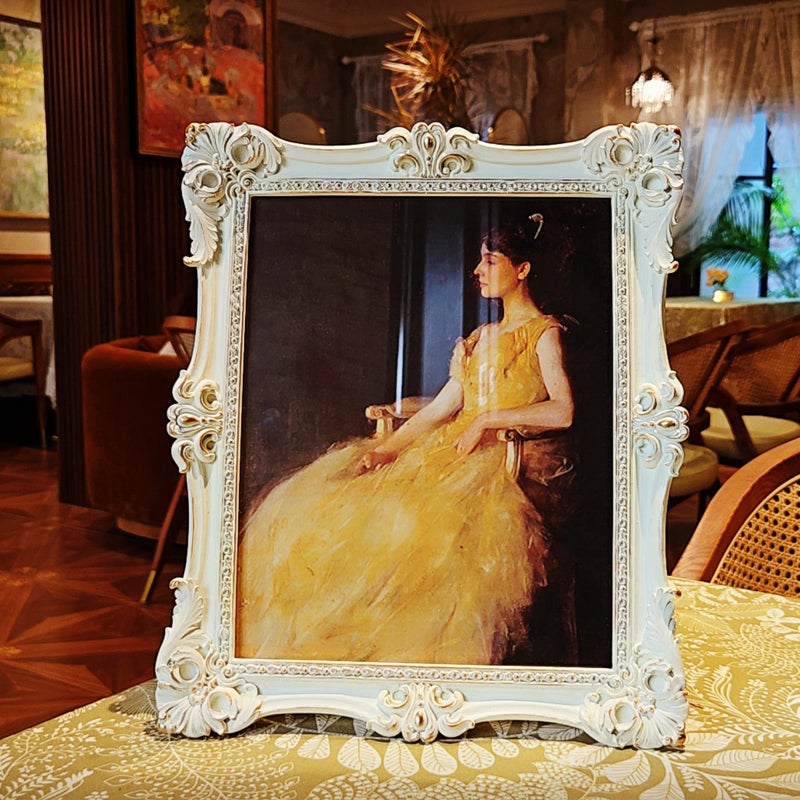 CISOO 8x10 Vintage Picture Frame Antique Ornate White and Gold Photo Frame  for Table Top and Wall Display  Decorative Floral Design Retro Home Decor  Photo Gallery Art - Image 2
