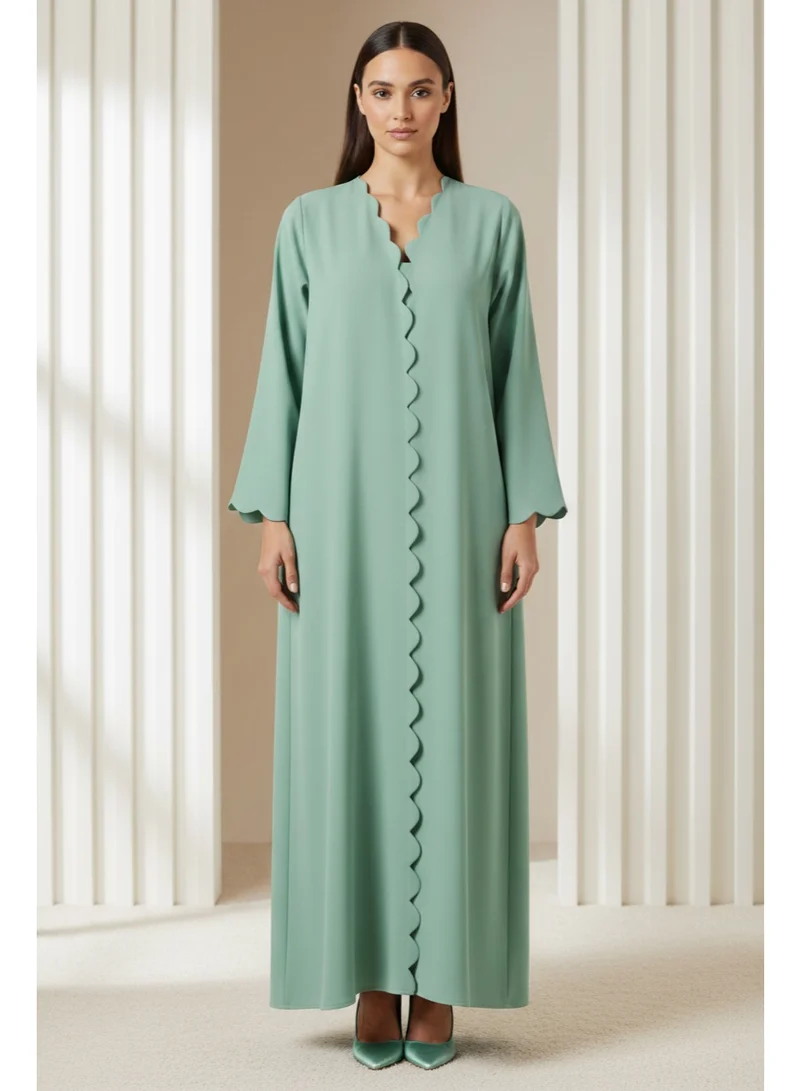 مويستريت Emerald Barbie Crepe Scalloped Abaya