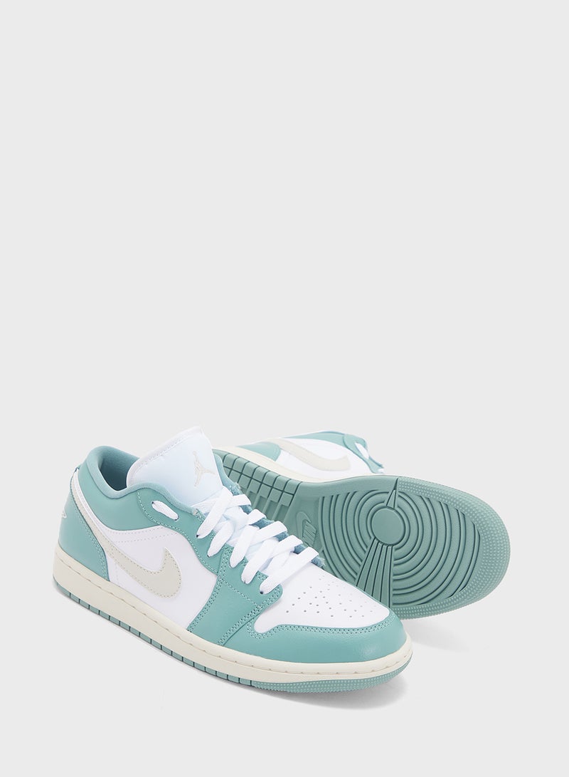 Jordan Air Jordan 1 Low  - Image 3