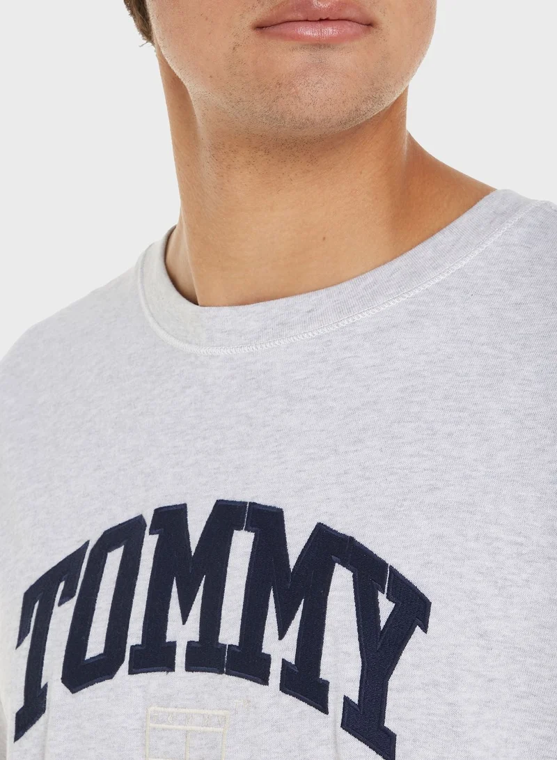 TOMMY JEANS Varsity Crew Neck T-Shirt