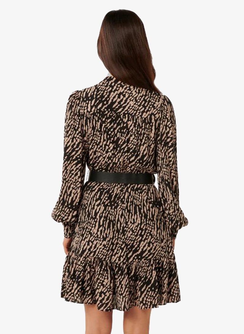forever new Hollie Belt Detail Printed Puff Sleeve Mini Dress - Image 2
