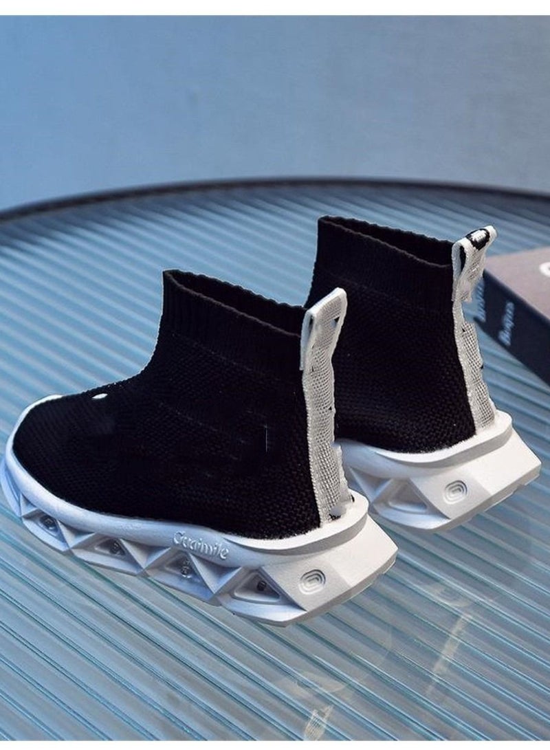 Loquat Socks With Light Soles Sneakers Black 