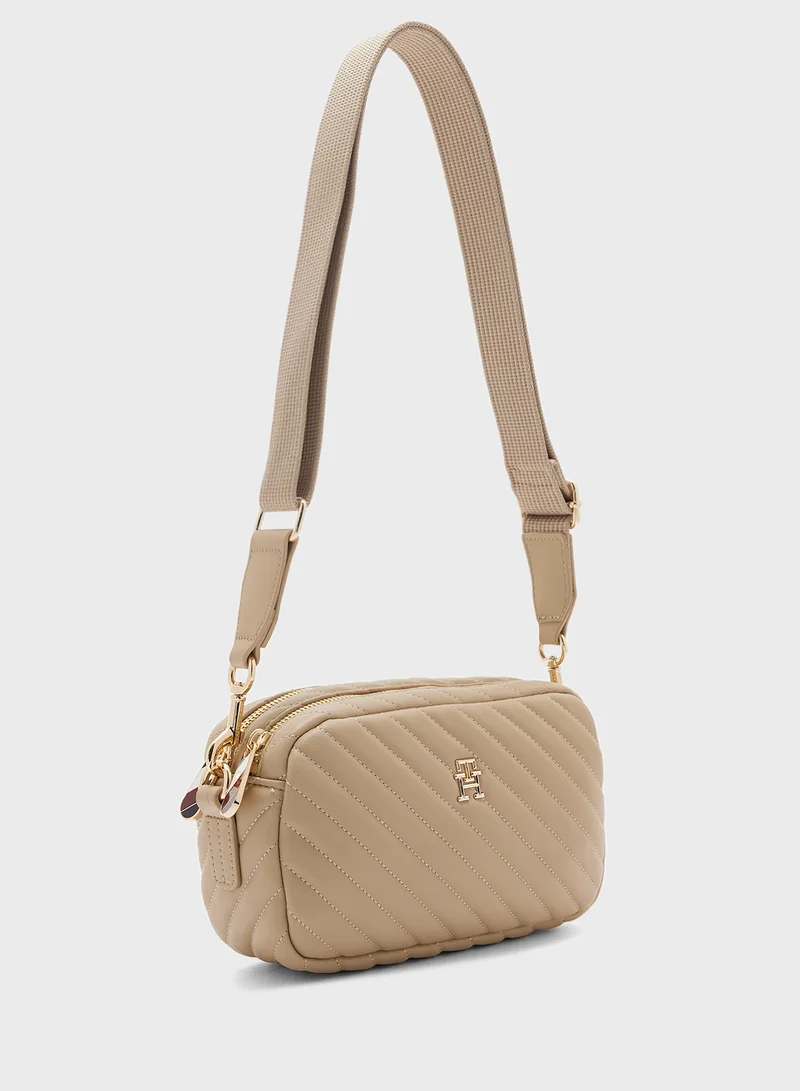 TOMMY HILFIGER Narrow Strap Crossbody