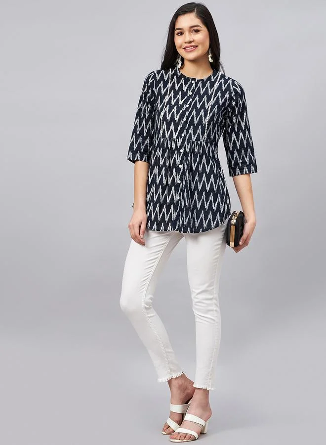 Winered Black Ikat Print 3/4 Sleeve Tunic Top