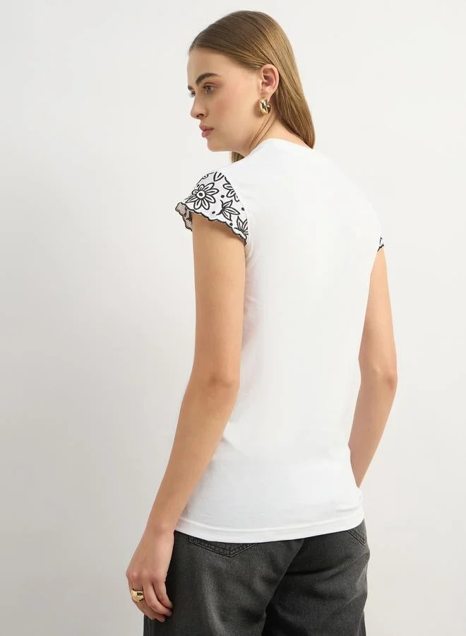 Styli Embroidered Short Sleeve Round Neck T-Shirt