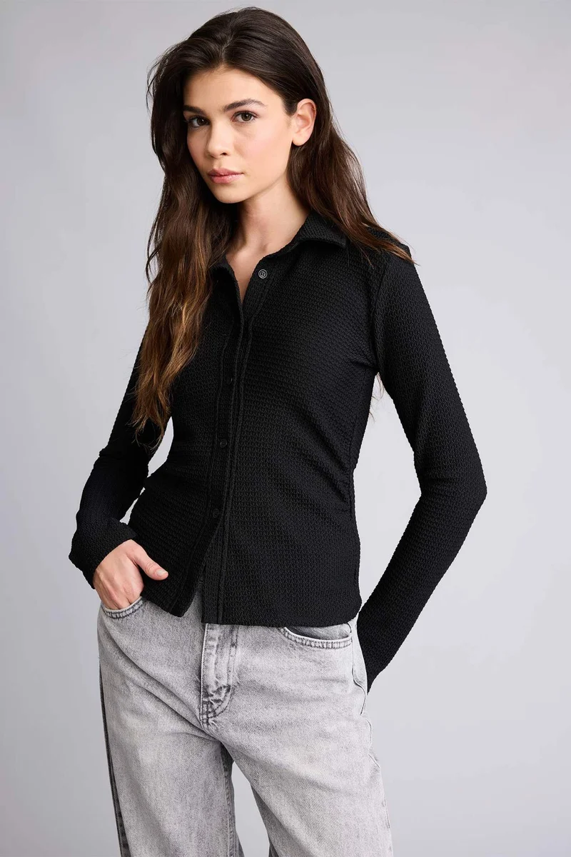 ديفاكتو Slim Fit Crinkled Shirt Collar Long Sleeve Shirt